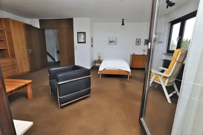 1-2-Fam.-Haus mit viel Platz, Potential und Erweiterungsmöglichkeit in Leutenbach – Bild 4
