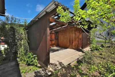 Liebhaberobjekt in traumhafter Aussichtslage, Freist. EFH mit 689 m² Grund in Weinstadt – Bild 4
