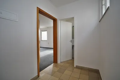 Büroräume mit 2 hellen Räumen in ruhiger Lage in Stuttgart-Nord – Bild 6