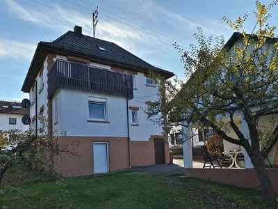 Freistehendes 2-Fam.-Haus in Leutenbach-Nellmersbach, ca. 145 m² Wfl. und 518 m² Grundstück – Bild 5