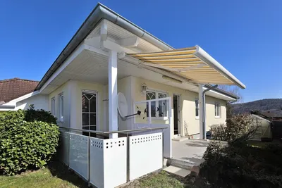 Bungalow in landschaftlich reizvoller Umgebung - Ihr Altersruhesitz oder für die kleine Familie – Bild 3