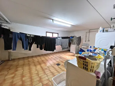 Winnenden, großzügige 3 1/2-Zi.-Wohnung mit Loggia, sof. frei – Bild 3