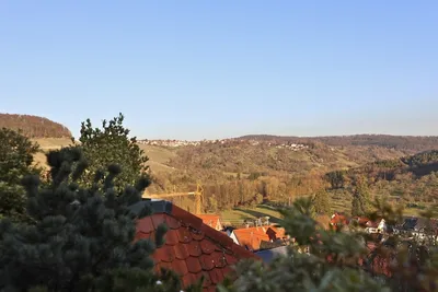 Eine Immobilie, wie Sie nur alle paar Jahre auf den Markt kommt. Landhaus und Terrassenhaus zugleich – Bild 5