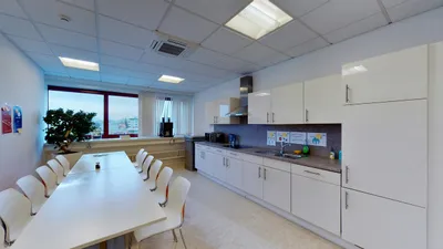 Fellbach, attraktive Büroflächen in repräsentativem Bürogebäude (auch Teilflächen) zu  vermieten – Bild 6