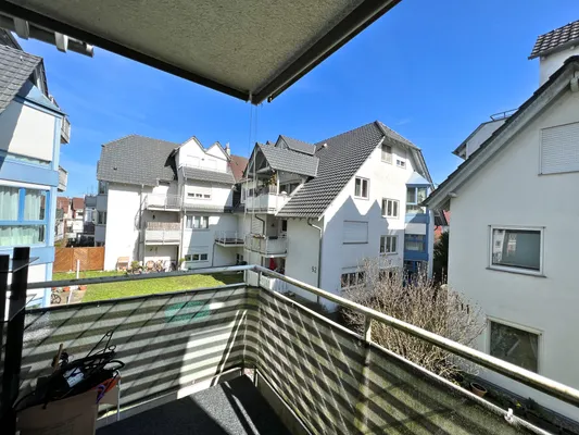 Nette 2-Zi.-ETW mit Balkon und TG-Stellplatz in Großaspach