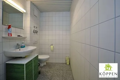 Büroräume / Praxisräume (3 Zimmer) in zentraler Lage von Winnenden zu vermieten (Aufzug im Haus) – Bild 5