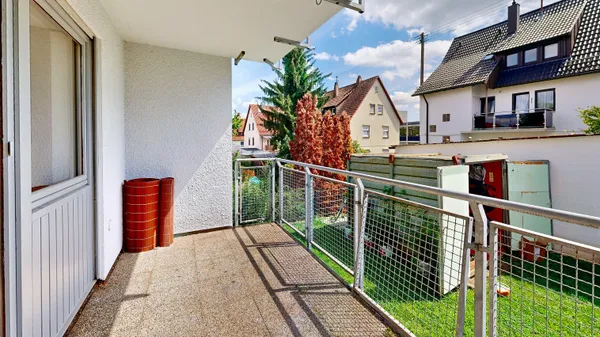 Renovierte 4-Zi.-Wohnung mit Balkon in Winnenden. Bezug sofort oder nach  Vereinbarung