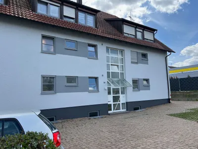 Renovierte 4-Zi.-Wohnung mit Balkon in Winnenden. Bezug sofort oder nach  Vereinbarung – Bild 3