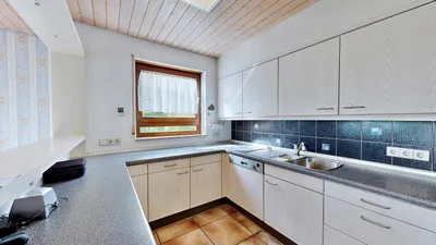 Etwas ganz besonders - herrliche Aussicht -  uneinsehbarer Balkon - 3-Zi.-Whg. zu vermieten – Bild 3