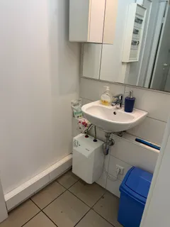 Ladengeschäft in 1 A Lage mit großen Schaufensterflächen in Weinstadt-Großheppach zu vermieten. – Bild 2